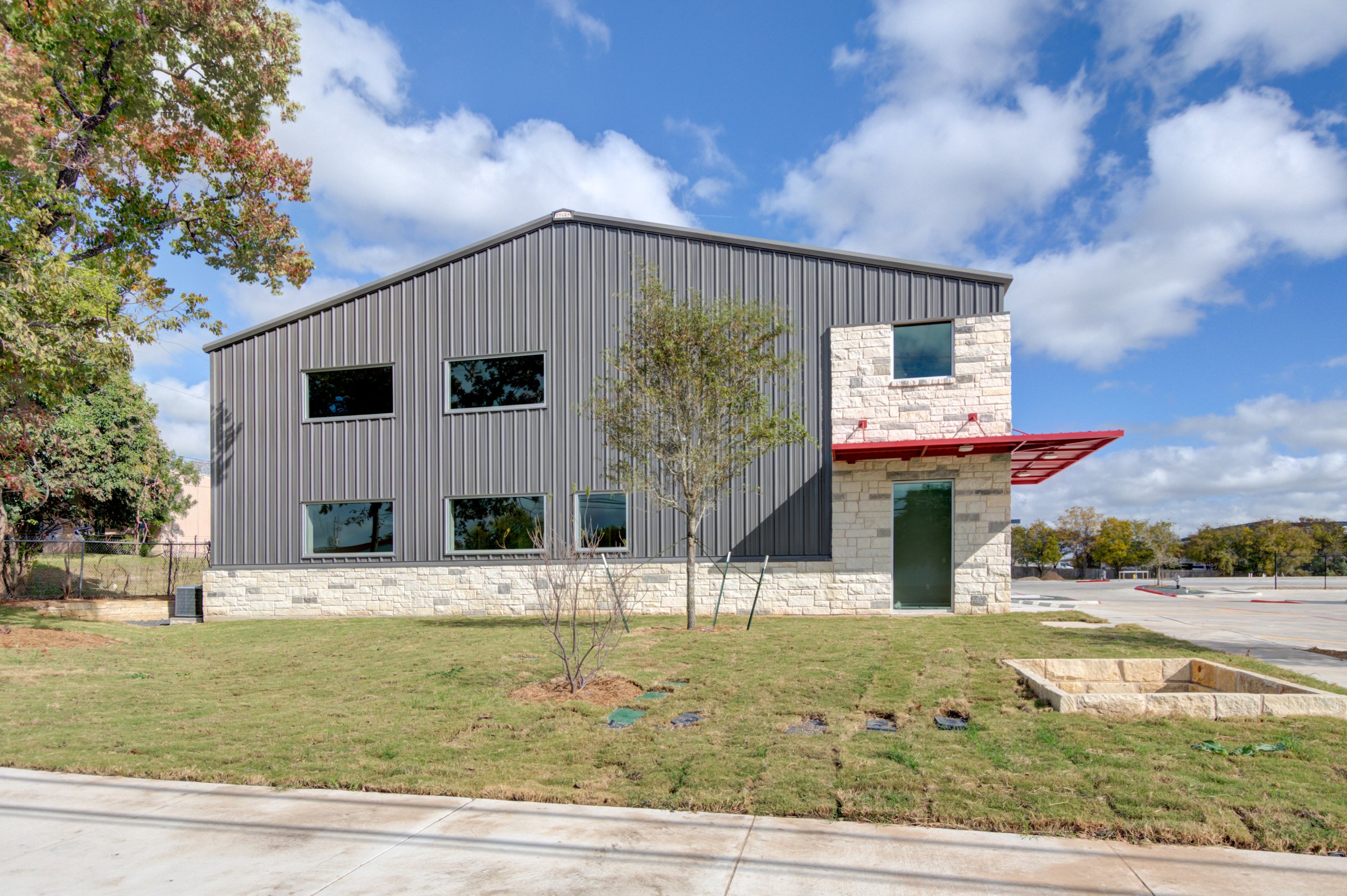 Exterior-15.jpg