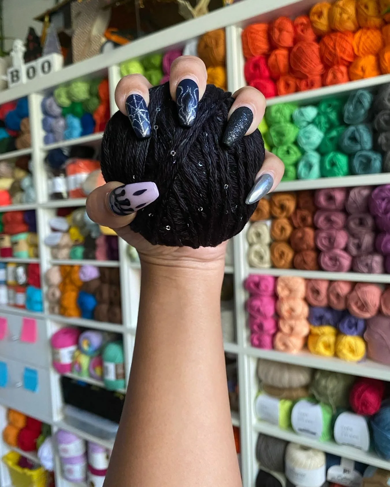 In my dreams, posts like this are sponsored ✨

I&rsquo;ve been considering what to do with my nails since I&rsquo;ve stopped getting any dip or hard gel&hellip; gel polish hasn&rsquo;t really been my friend either. I just don&rsquo;t want to use a dr