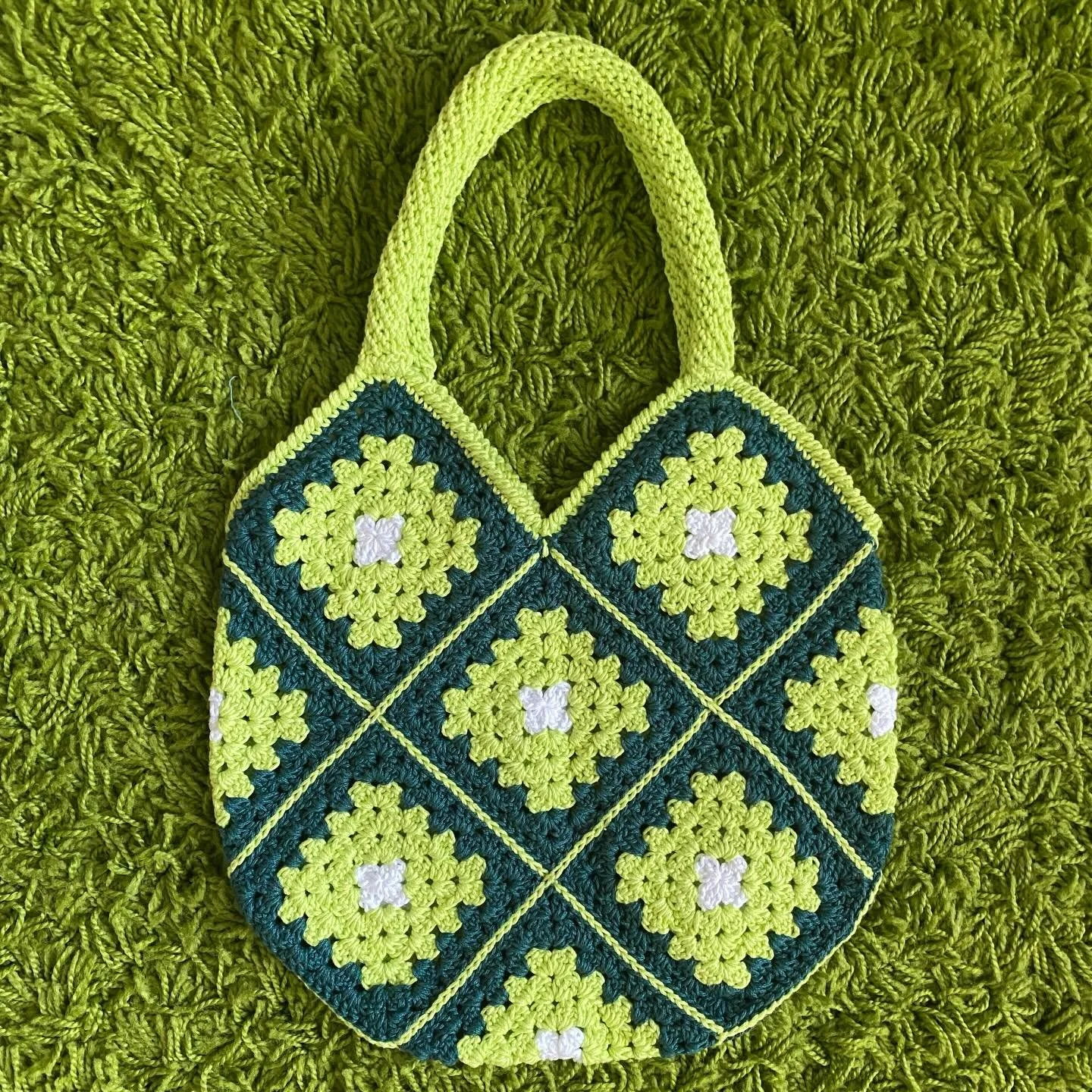 One of my favorite projects to date! 

We&rsquo;re making granny squares in January at Trade Oak Cliff and February for Knit Dallas! Check out all the classes I&rsquo;ll be teaching next year! Click the link my link. 

#crochet #crocheter #grannysqua