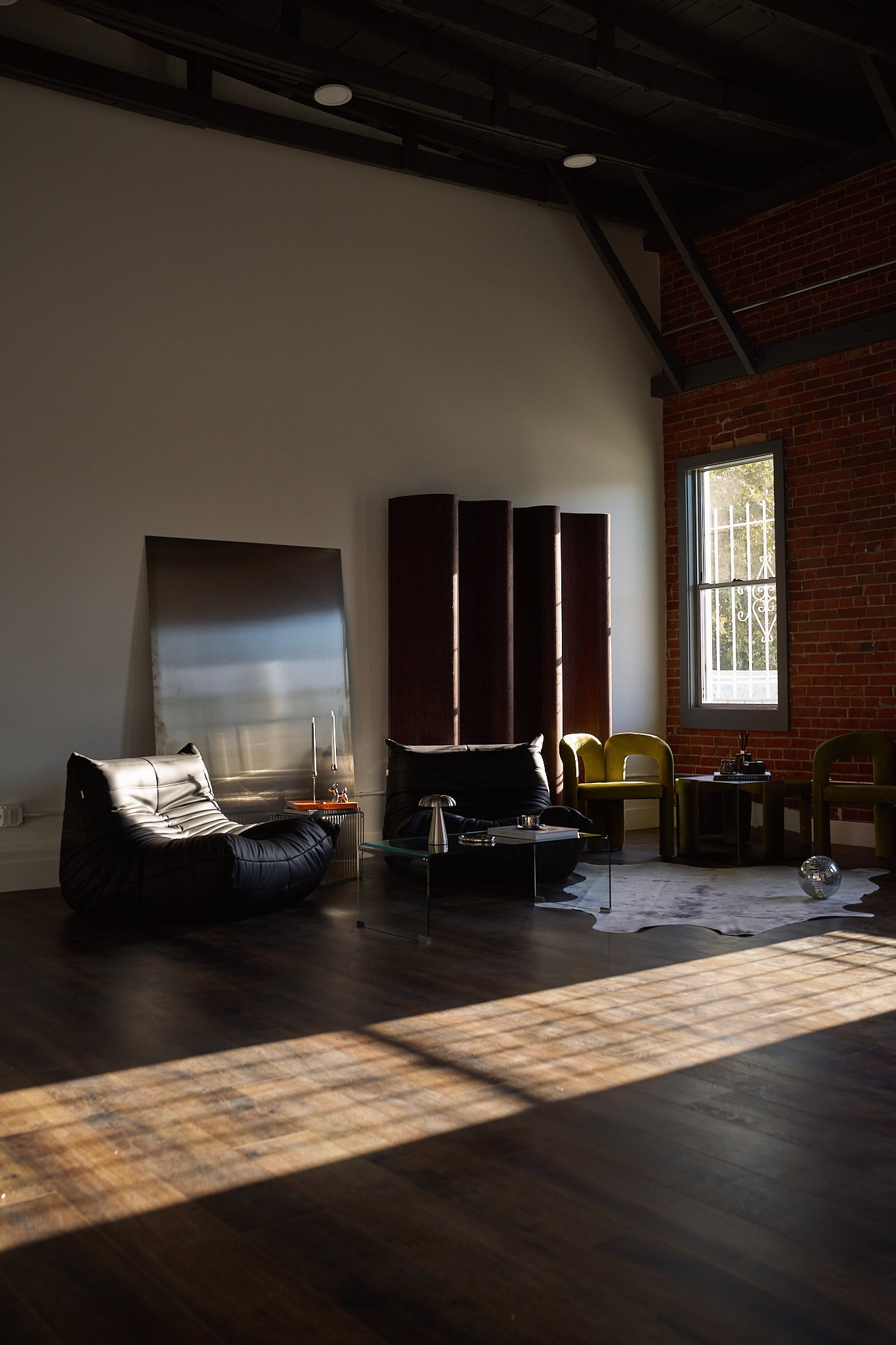 the-space-oc-studio-3-lounge-brick-wall-daylight-photo-studio-orange-county.jpg
