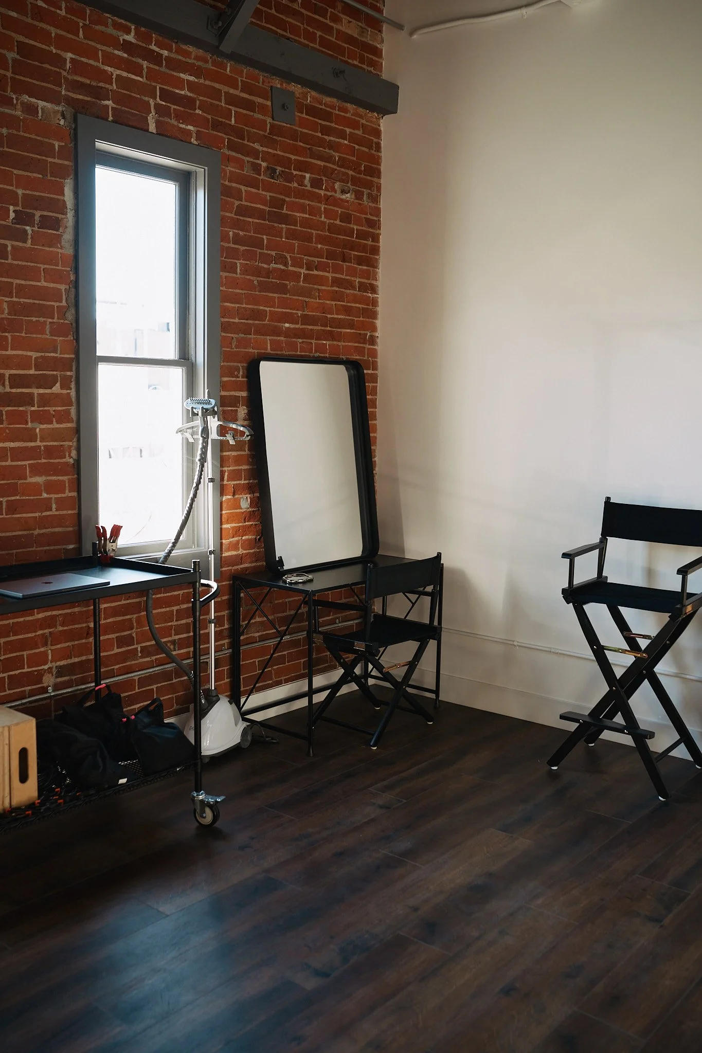 the-space-oc-studio-3-hair-makeup-station-photo-studio-rental-orange-county.jpg