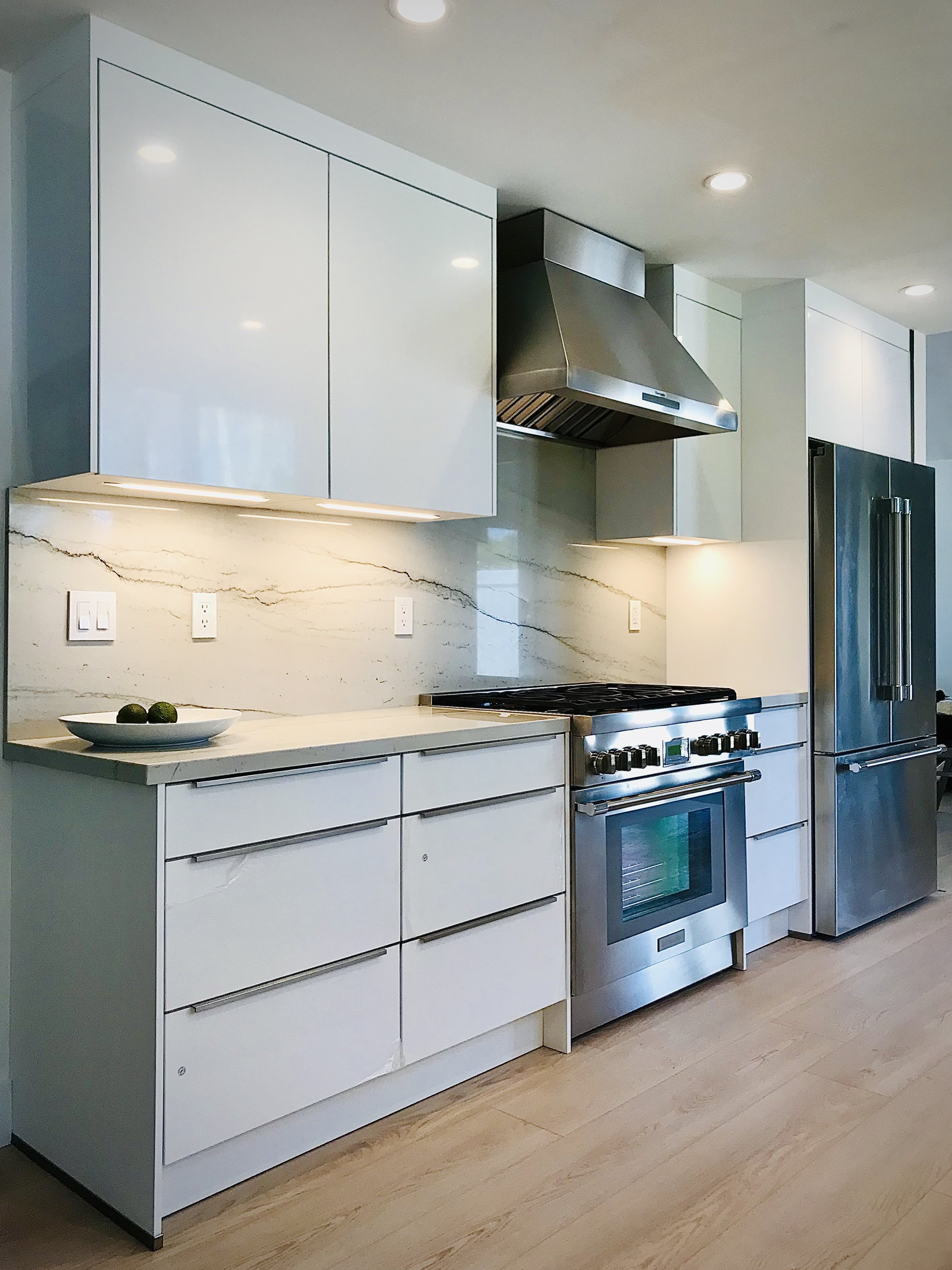 EUROPEAN CABINETRY BRANDS DELIVERED TO YOUR DOOR