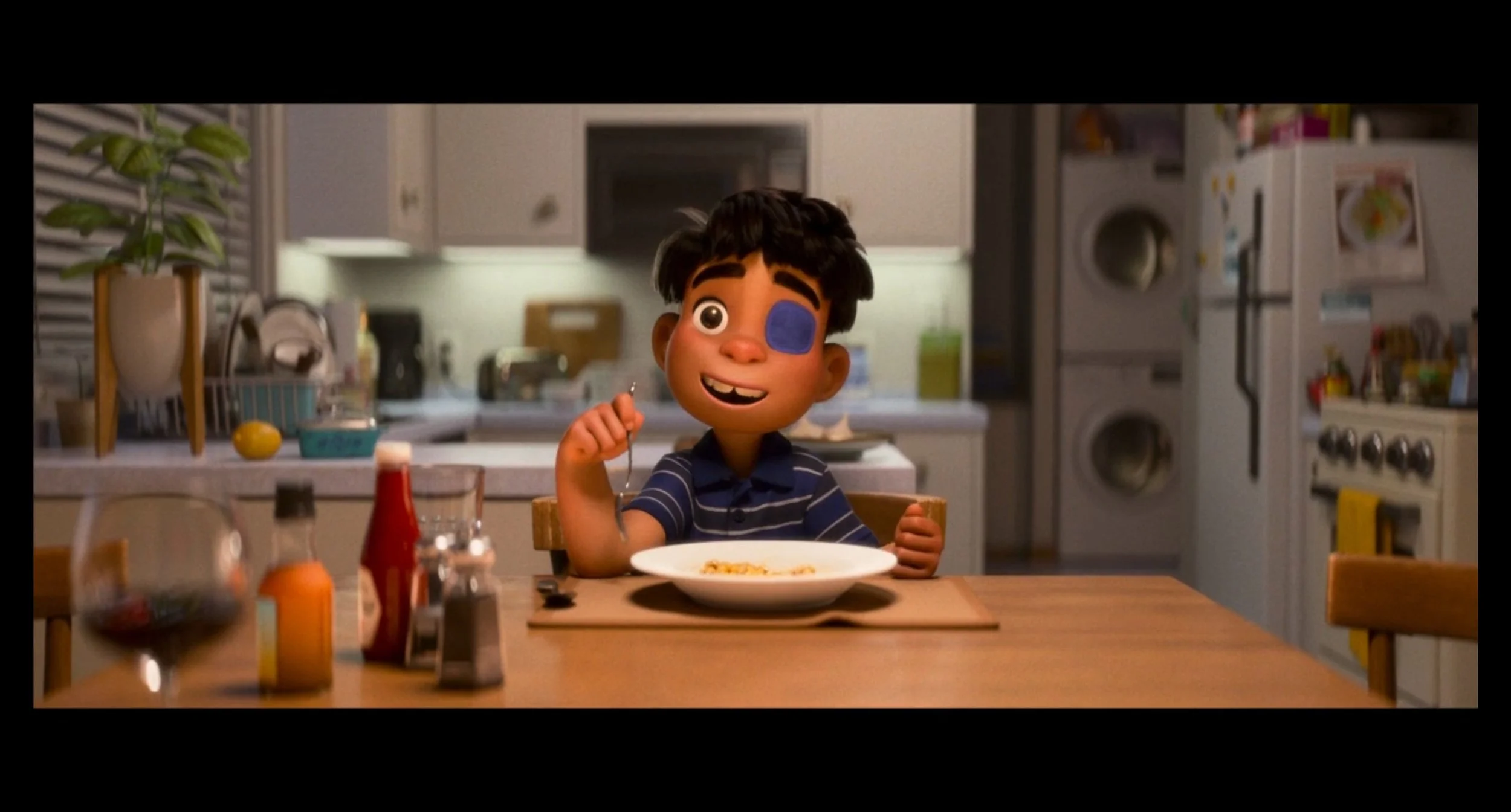 Screen Capture 148 - Elio - Disney+ - www.disneyplus.com.jpg