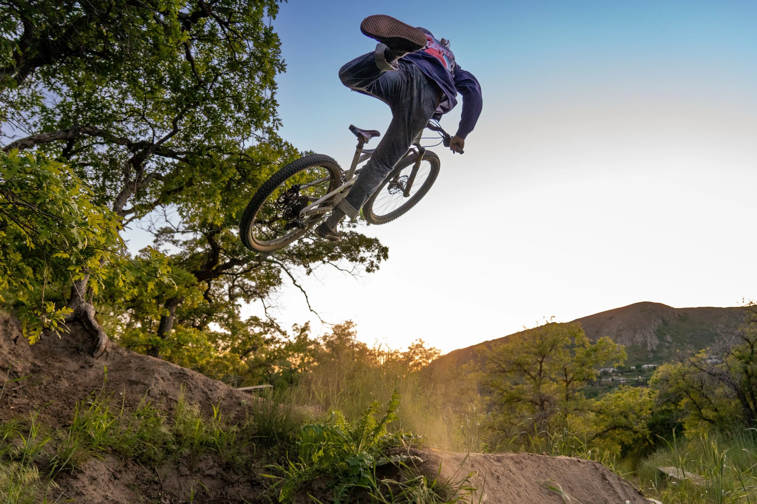 A One Footer on a Mountain Bike | Photography by Anders Henrikson Photo 