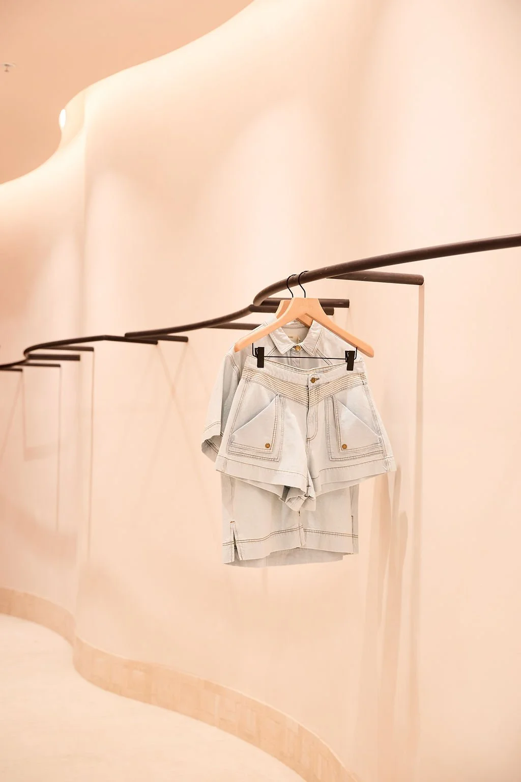 Kivari Bondi Junction Store