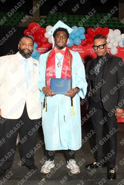 MF GRAD2 Medium.jpeg