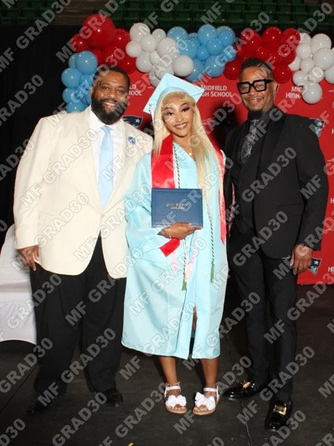 MF GRAD30 Medium.jpeg