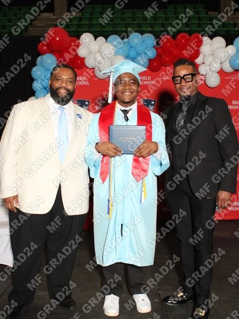 MF GRAD24 Medium.jpeg
