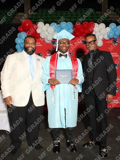 MF GRAD8 Medium.jpeg