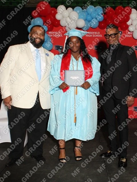 MF GRAD49 Medium.jpeg
