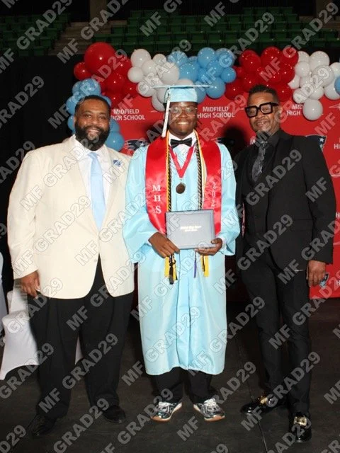 MF GRAD29 Medium.jpeg