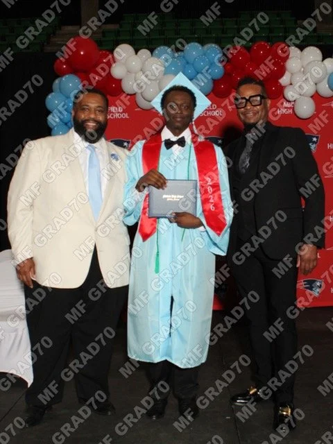 MF GRAD70 Medium.jpeg