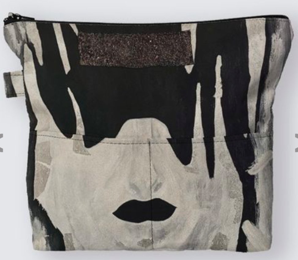 Front of MU Pouch.jpeg