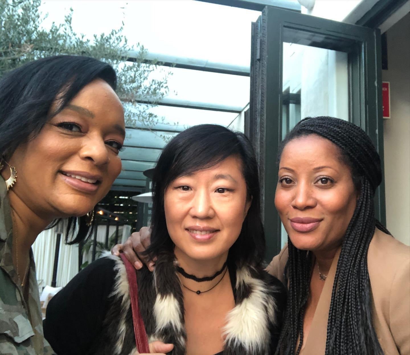 Set Bianca Rajah Sunny.JPEG