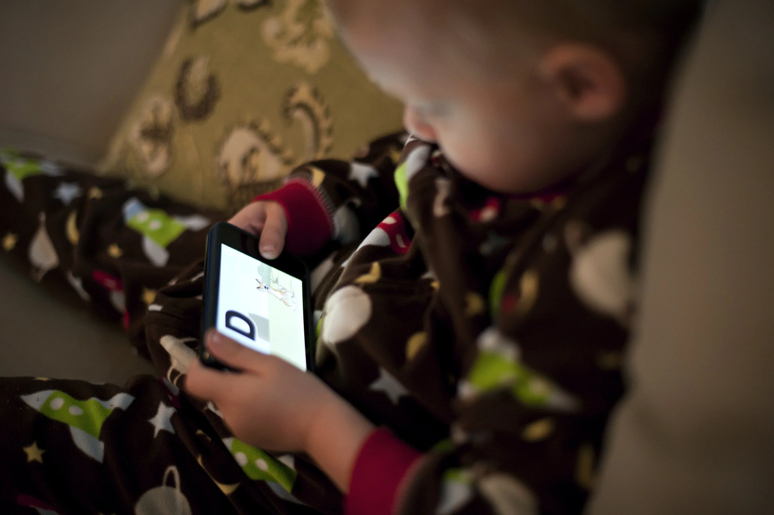 Government acts on screen time and young children