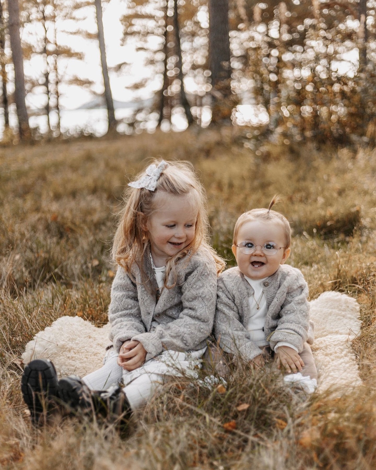 To skj&oslash;nne s&oslash;stre ✨