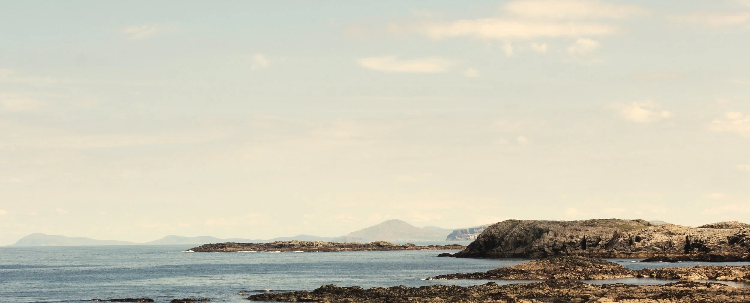 Klippekyst ved havet