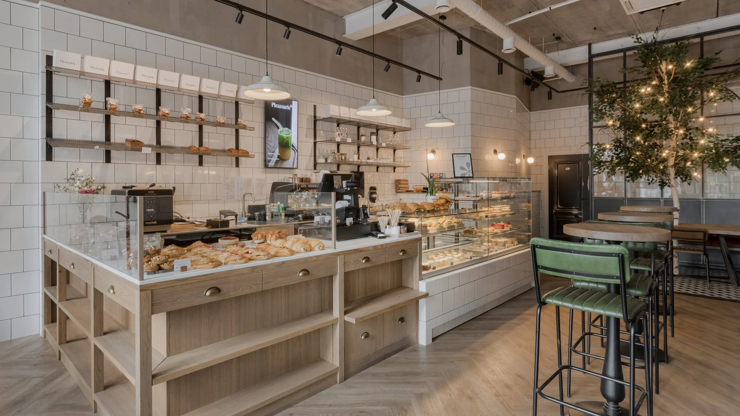 Pleassurie bakery