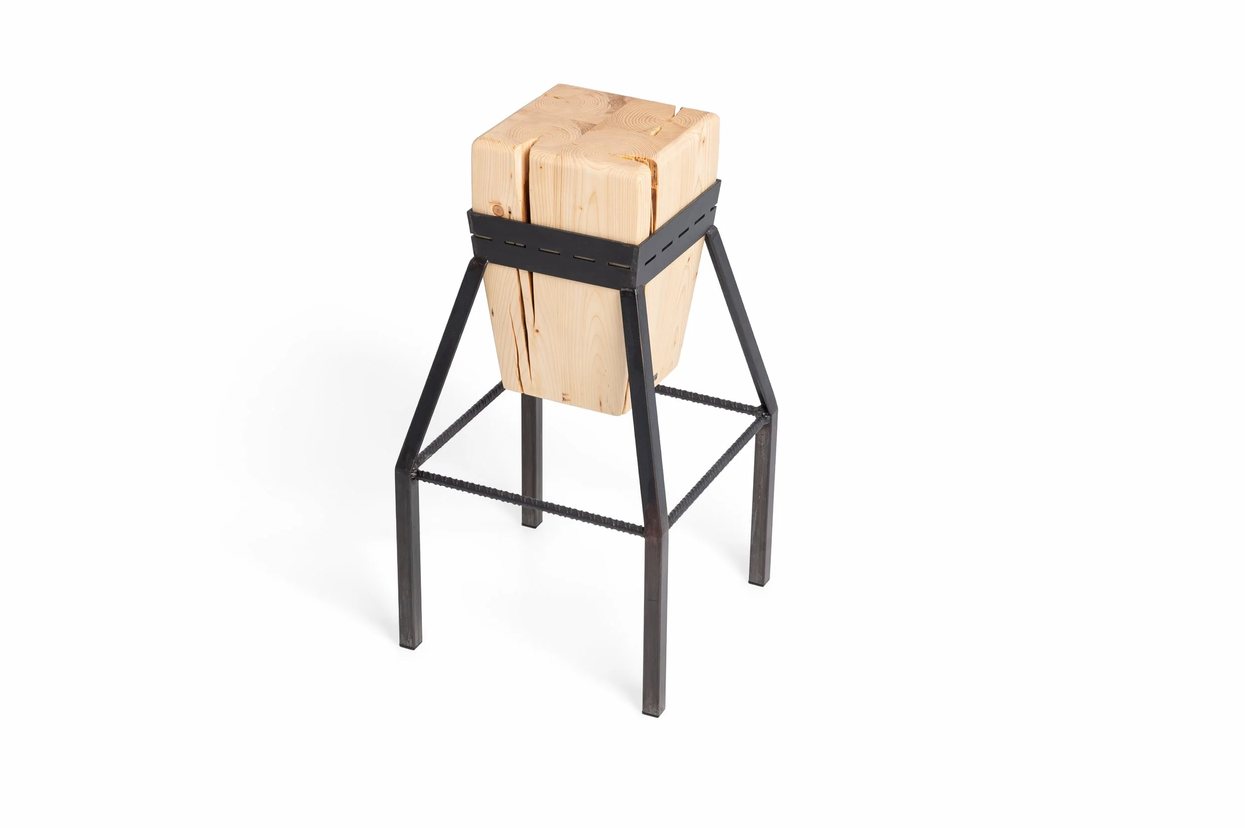 Viral bar stool