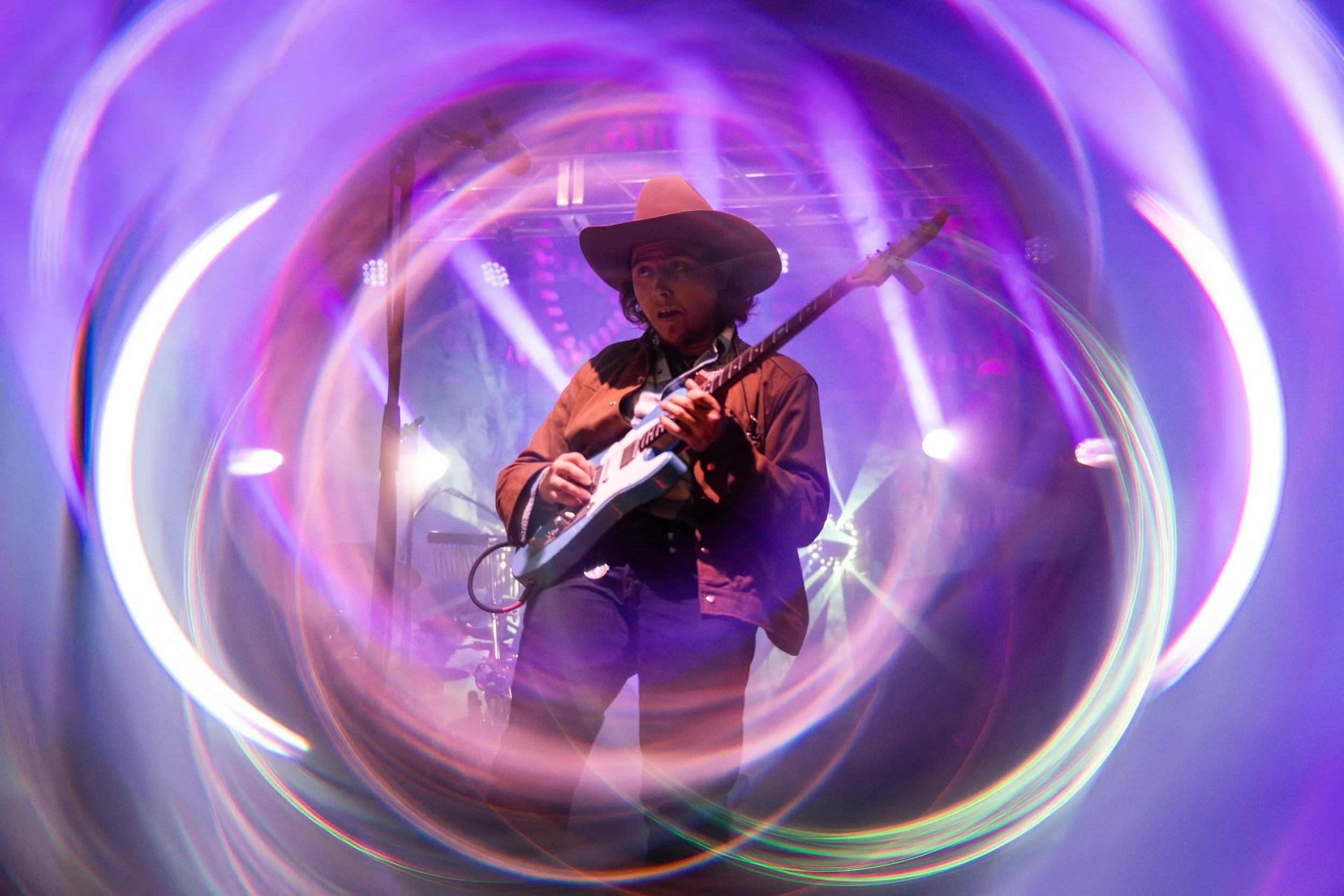 The Mothership in Taos is Cosmic. What a high-frequency night of unity, celebration and Love. Thank you, New Mexico. 

Tonight we take the stage in the fabled house that Bob Wills built, Cain&rsquo;s Ballroom. Howyadernnn, Tulsa! 

✨ Denver, we&rsquo