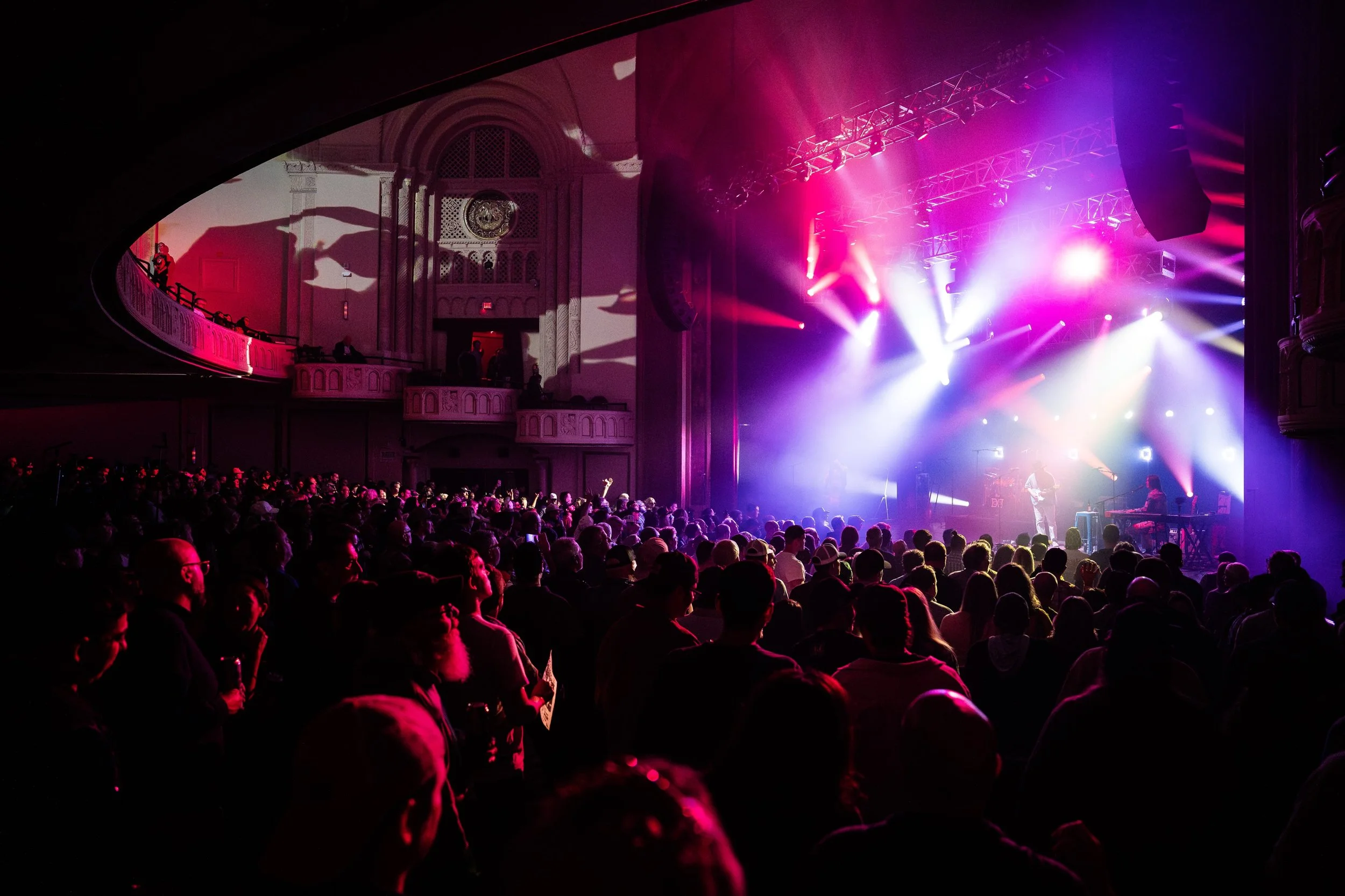 Howyadern, CAP. 🐿️ 

Thank you for an immense evening of high-frequency love and music as we celebrated one of America&rsquo;s most blessed venues 100 year anniversary. There&rsquo;s no other room in the world over quite like The Cap. 

We&rsquo;ll 