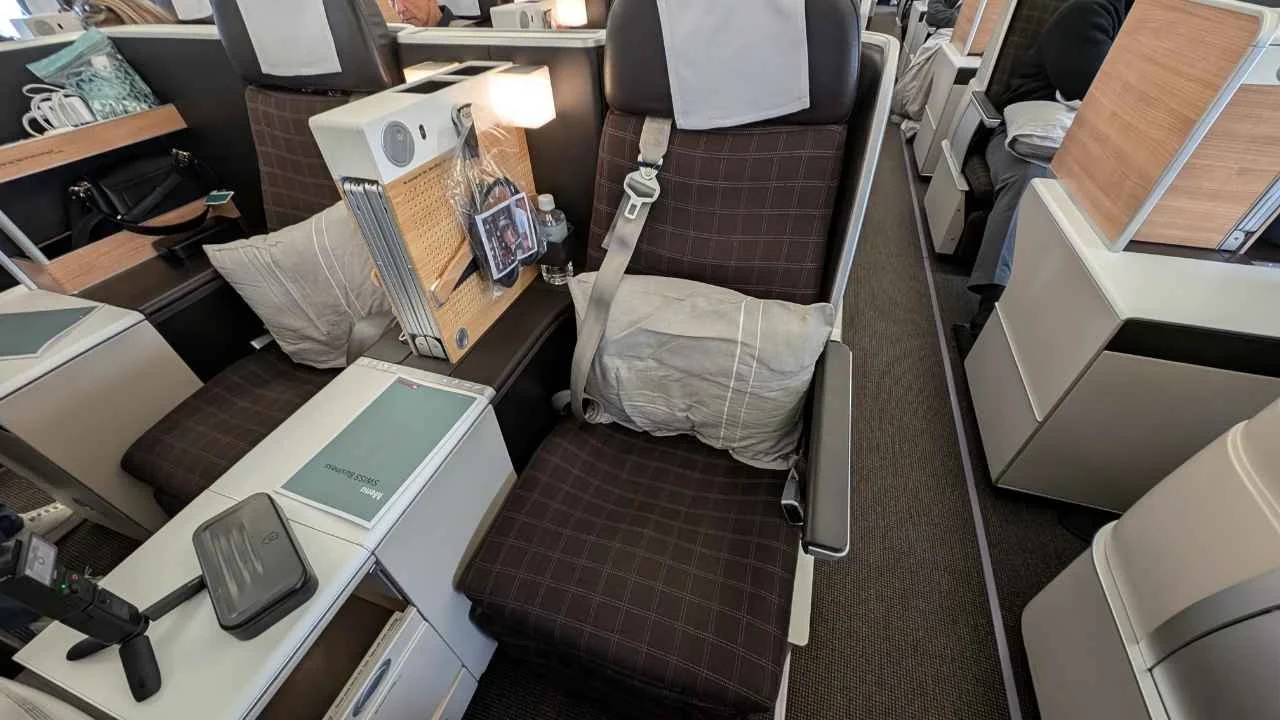 SWISS Business Class Boeing 777
