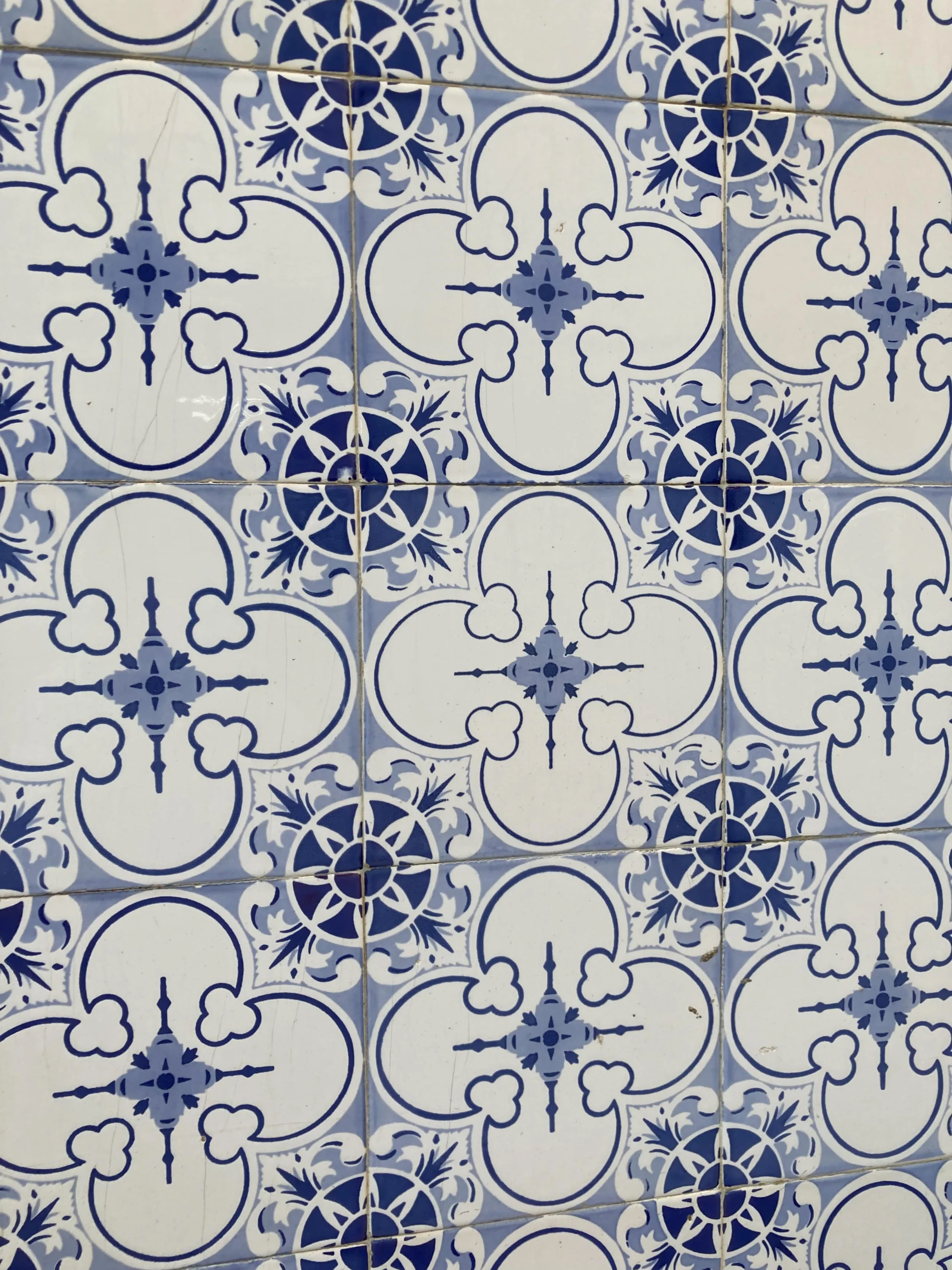 Azulejos-Tavira-3.jpg