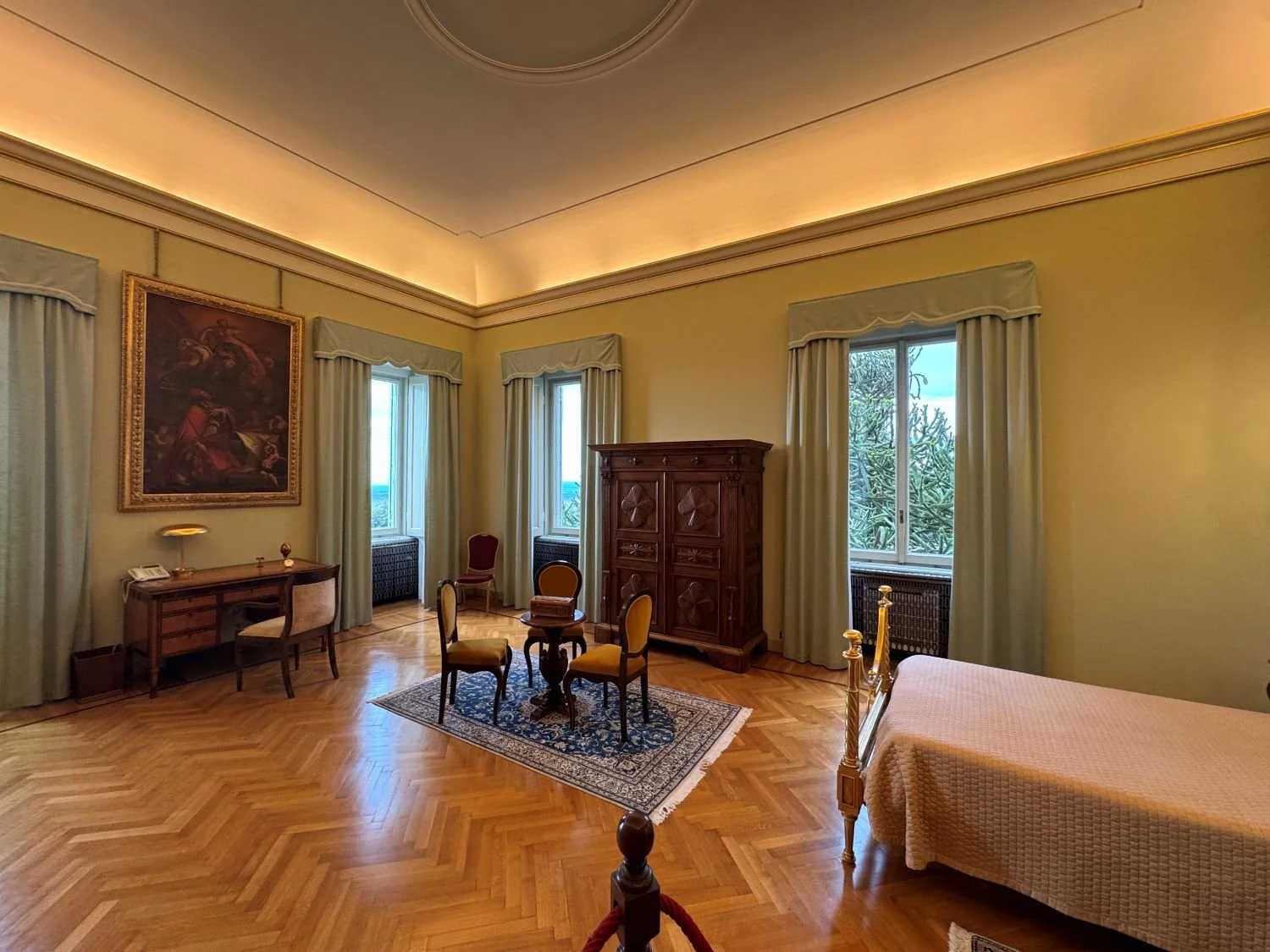 Castelgandolfo_Schlafzimmer_Pabst_1.JPG