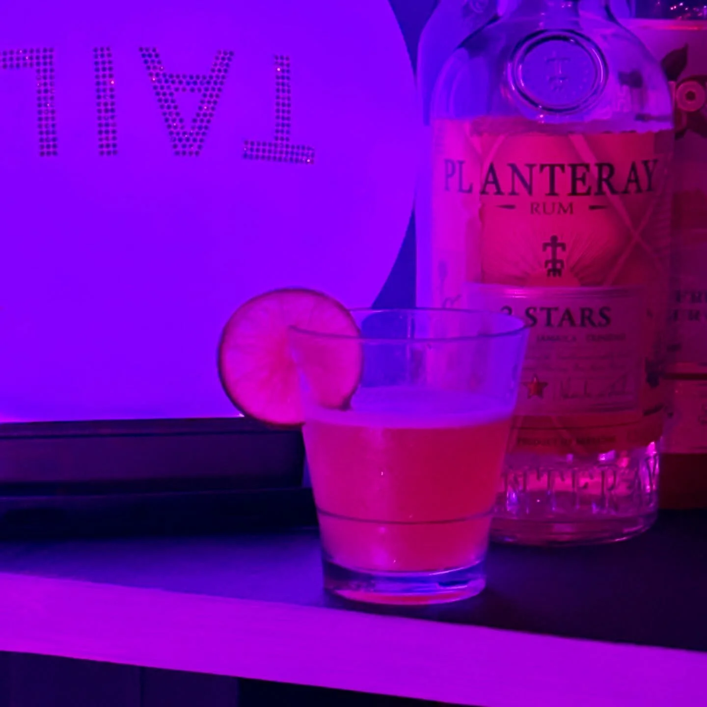 Introducing:
Pine For Yu 🍍✨
Planetary 3star rum, yuzu, pineapple, tiki bitters