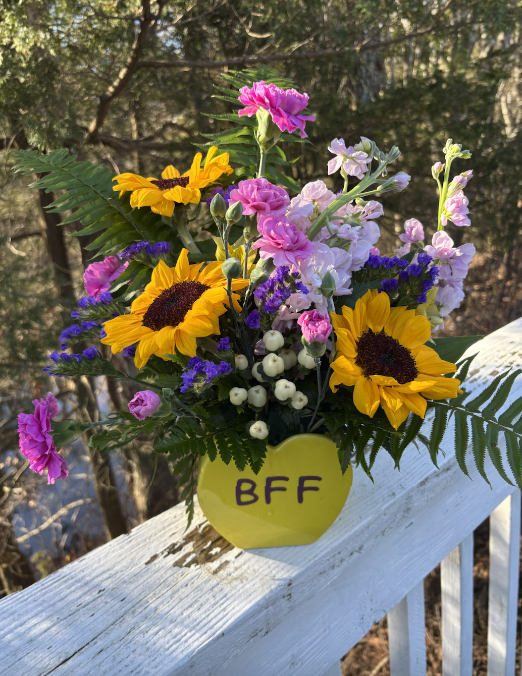 Galentine’s BFF Blooms