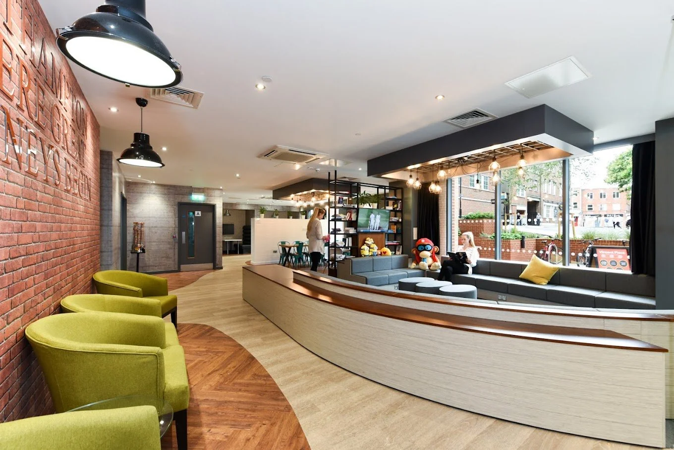 Vincent Place 3.jpeg