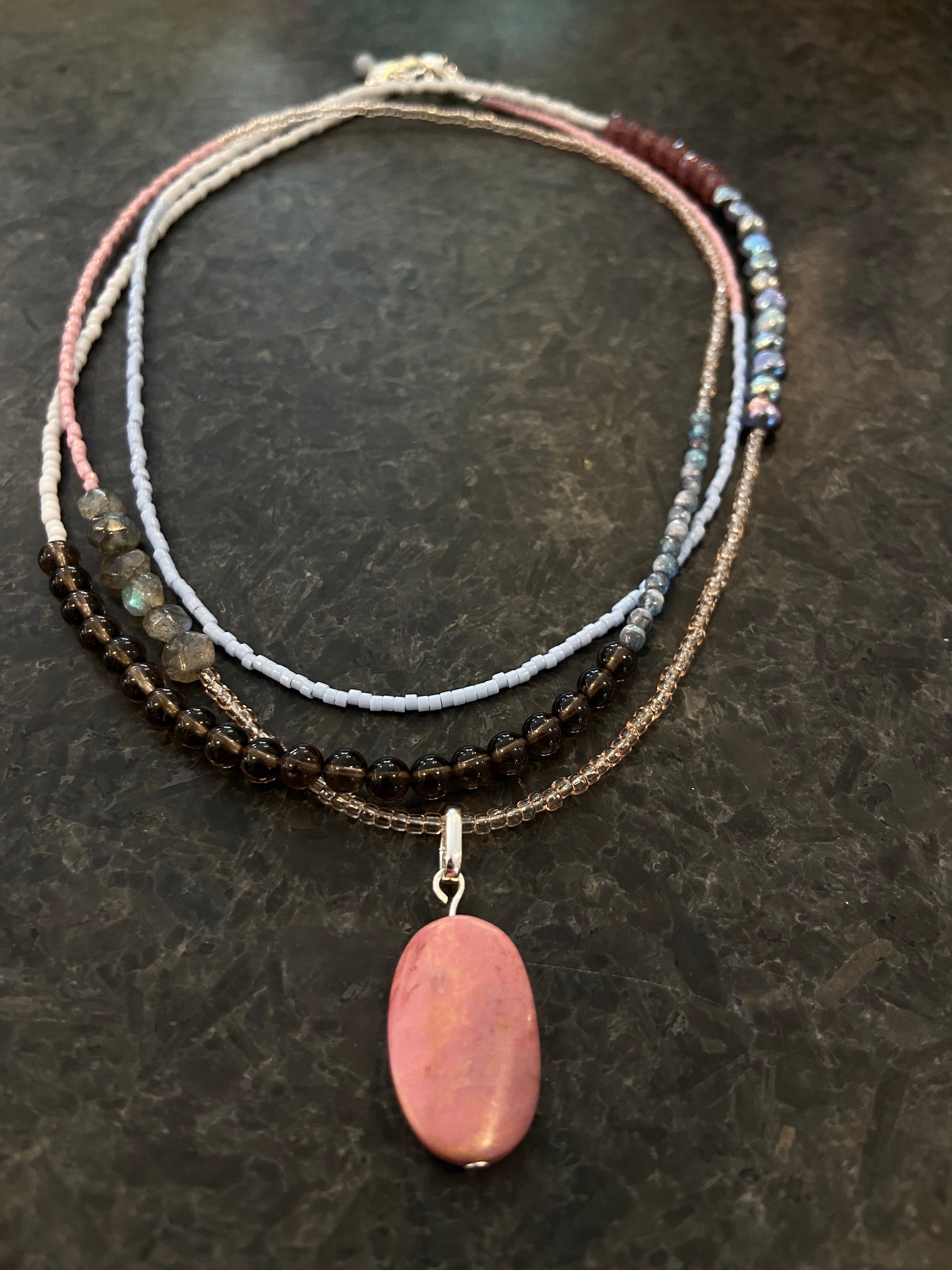 https://i.etsystatic.com/50695314/r/il/242cfc/5868142858/il_fullxfull.5868142858_6kab.jpg