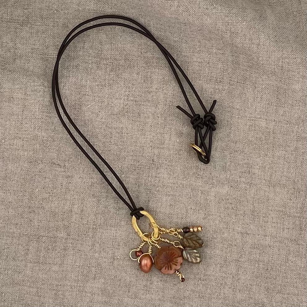 https://i.etsystatic.com/50695314/r/il/562fb4/6464484481/il_fullxfull.6464484481_m1fg.jpg