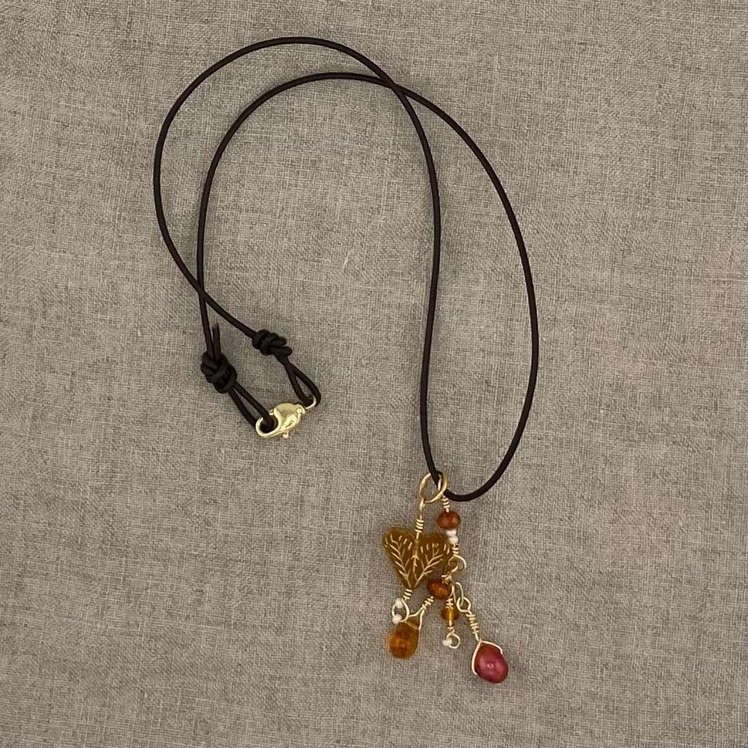 https://i.etsystatic.com/50695314/r/il/cade16/6416377316/il_fullxfull.6416377316_71wh.jpg