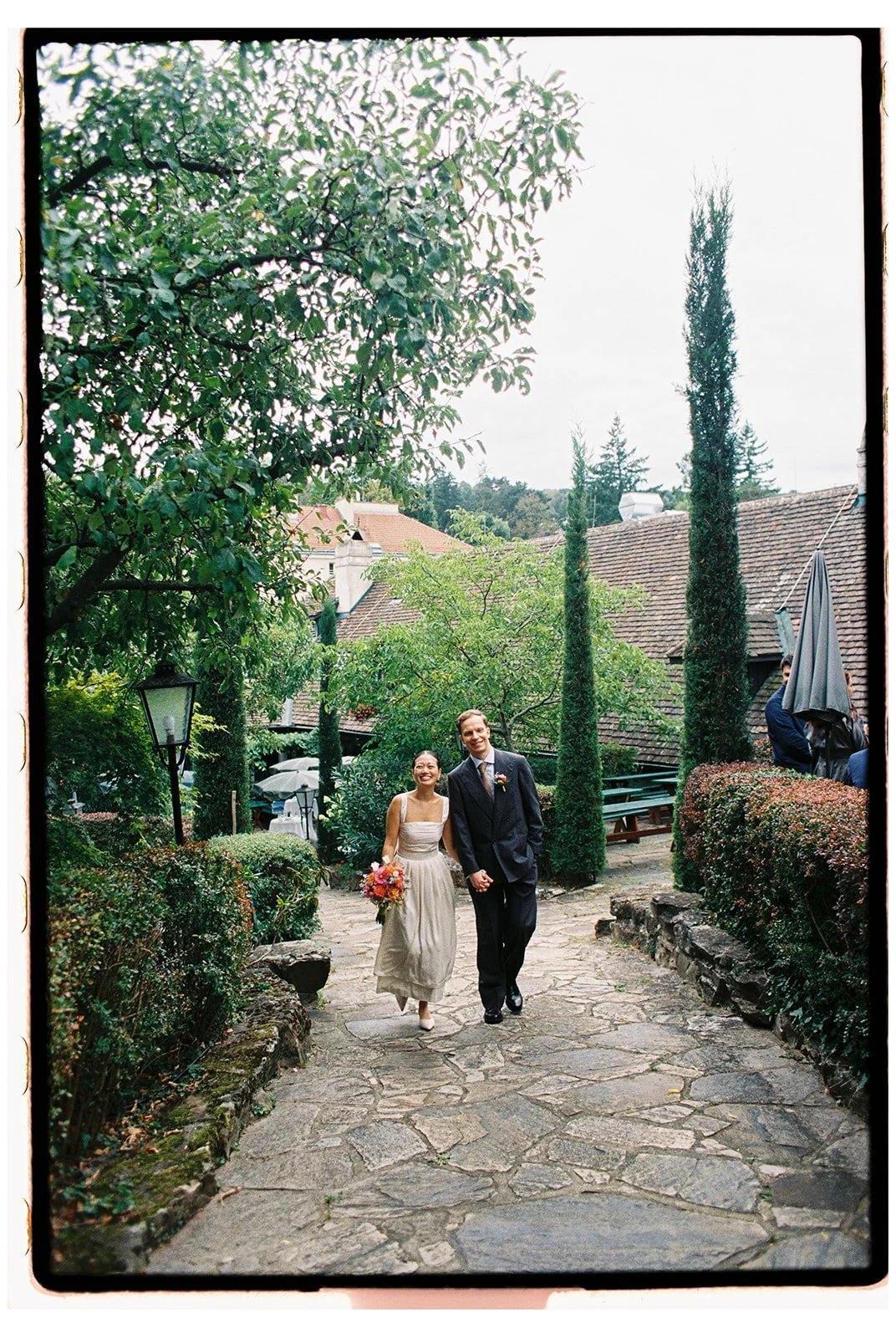 2025-08-30-Sara-Art-Wienna-Wedding-Analog-Photos-3_websize.jpg