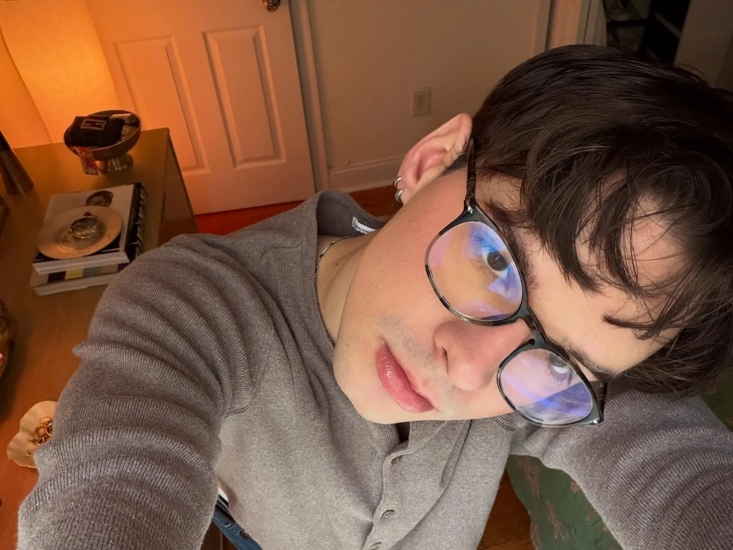 🤓👜🚕🌈