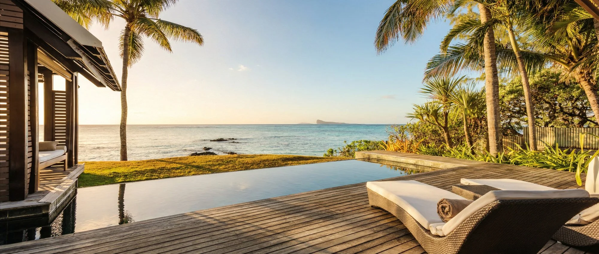 Villa Karma à Maurice, architecture de villa et intérieurs contemporains. Contemporary villa architecture photography in Mauritius.