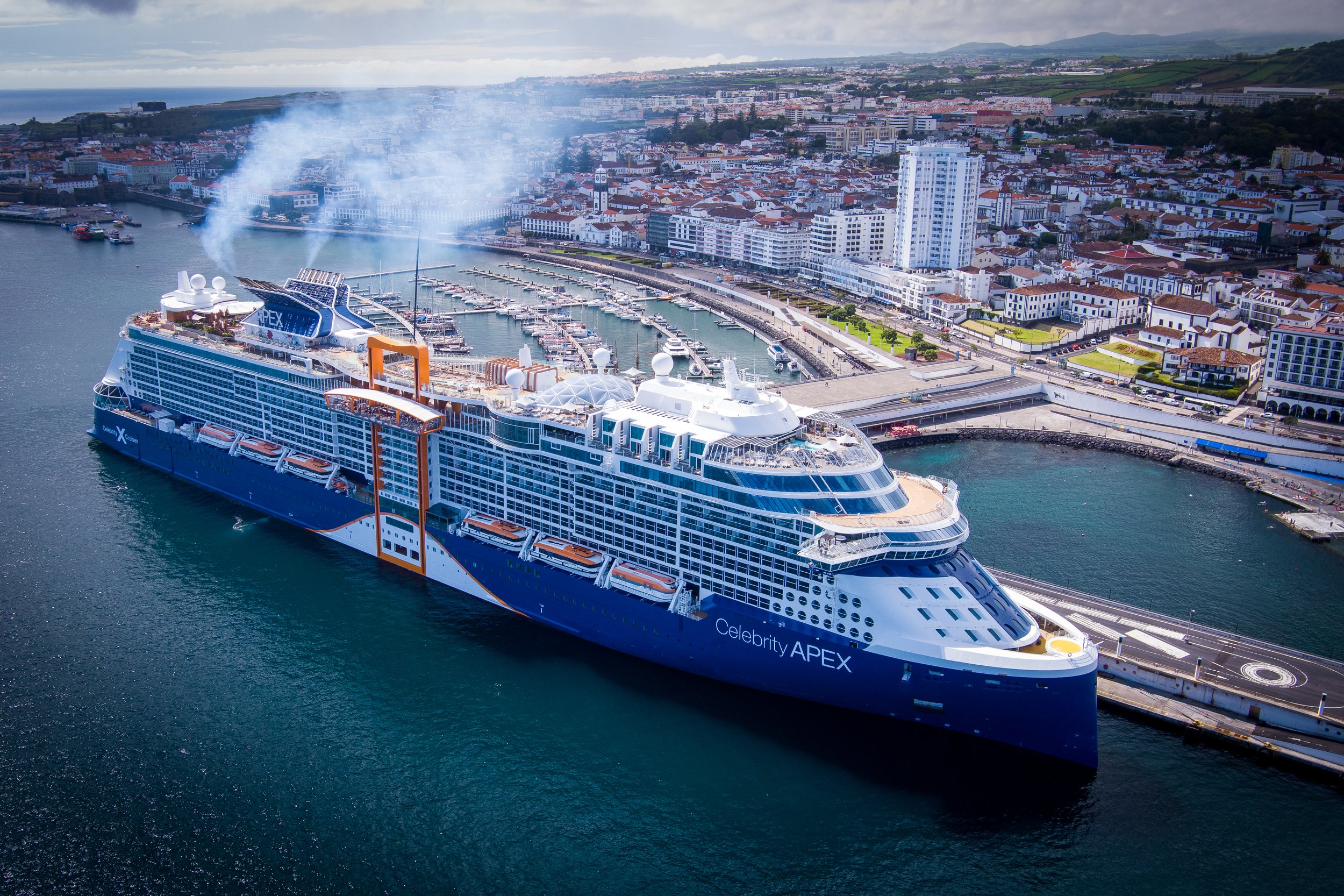 Cruise ship Ponta Delgada São Miguel Azores private shore excursion photo tour