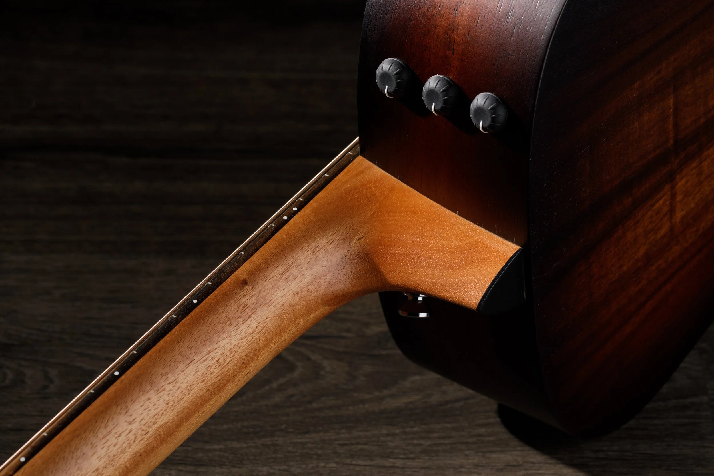 Taylor-GS Mini-e Koa Plus-00887766105428-Gallery-10-2021.jpg