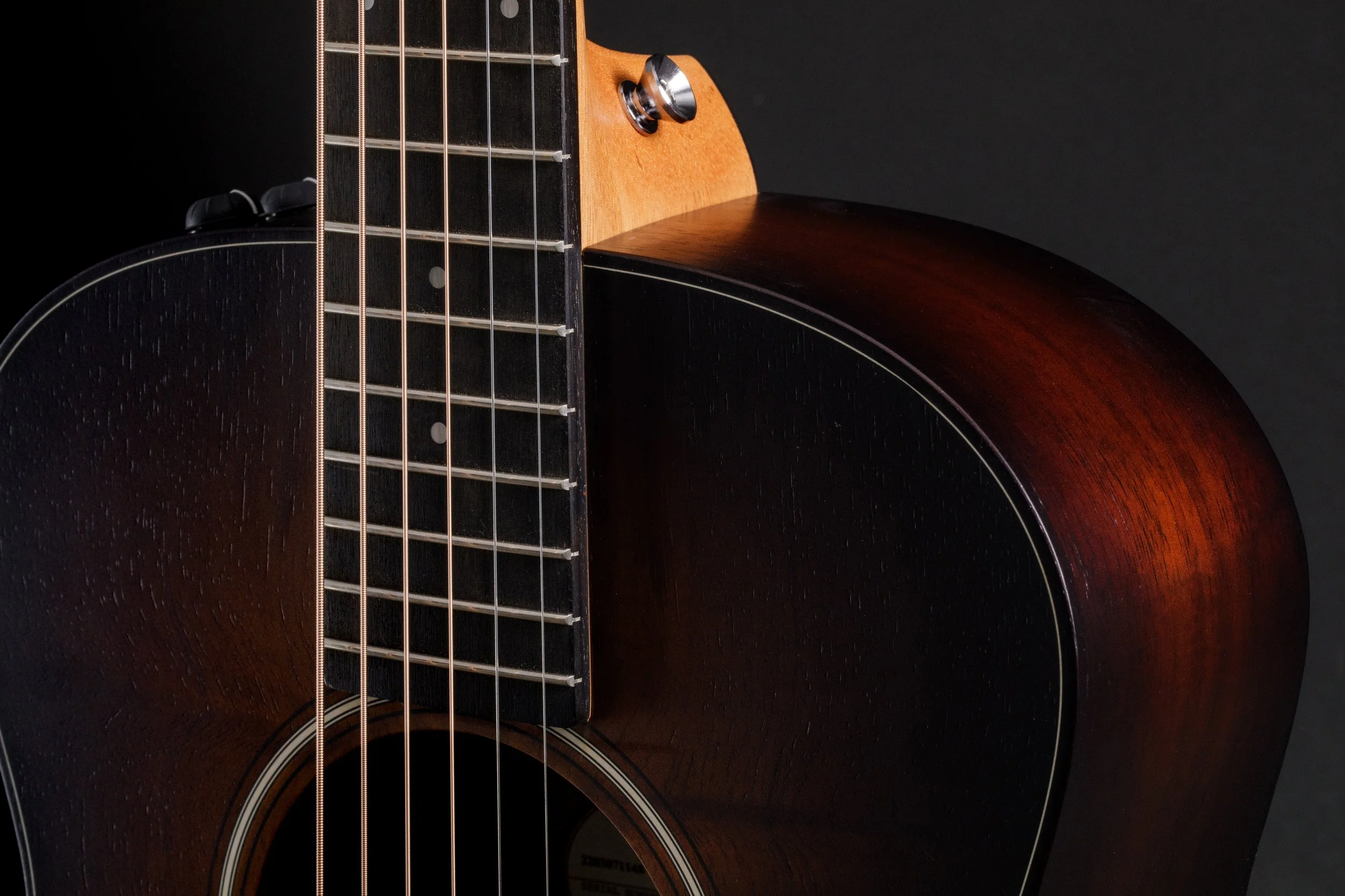 Taylor-GS Mini-e Koa Plus-00887766105428-Gallery-06-2021.jpg