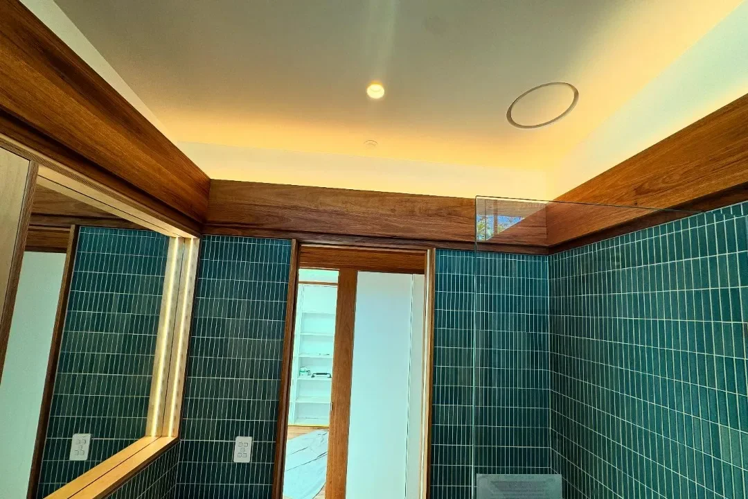 Electrician Ashbury