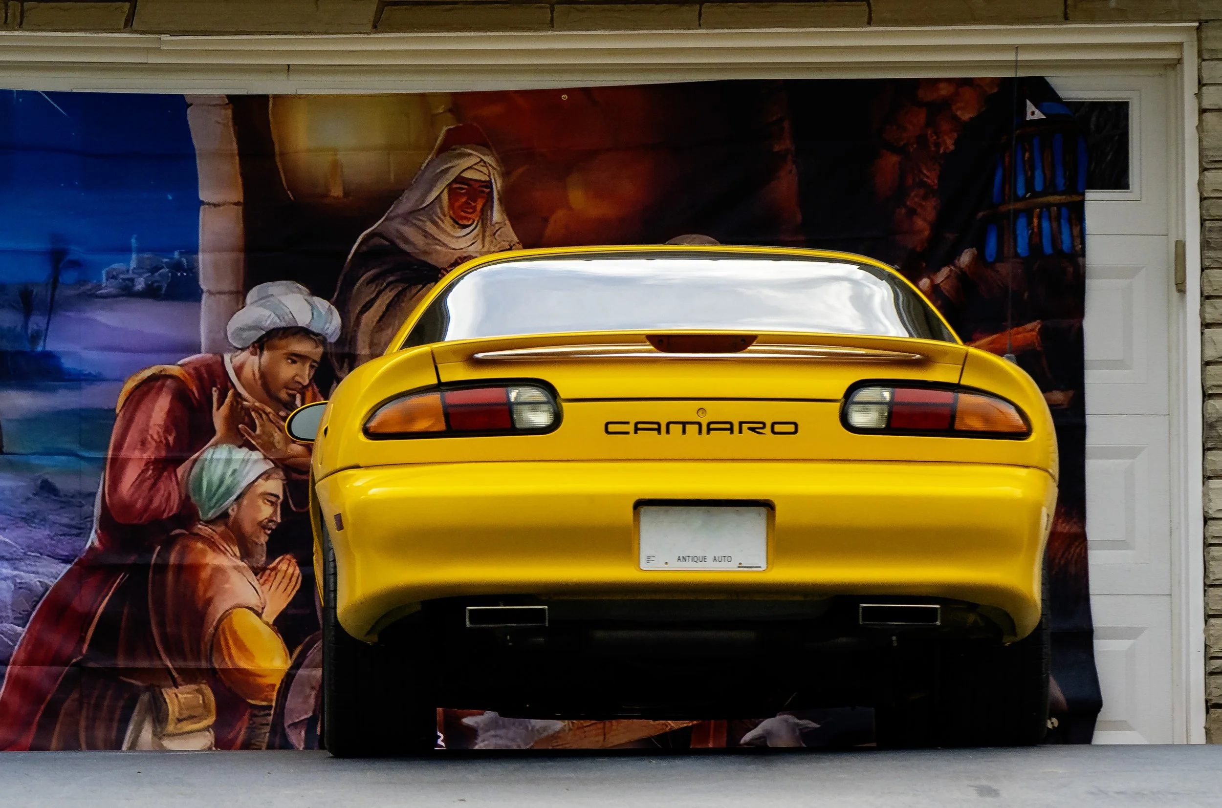 12_17_25 Manger Car D 72 dpi -108404.jpg