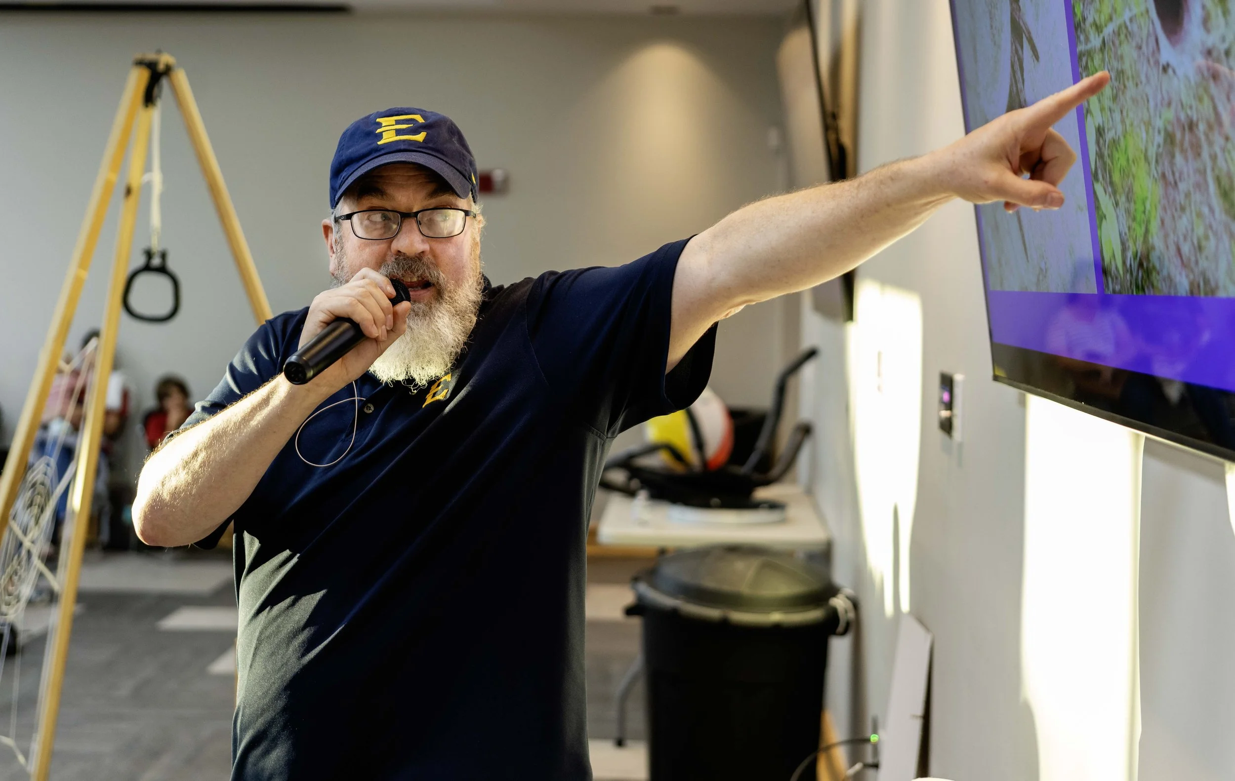 10_14_25 Spider Talk 72 dpi d-20.jpg