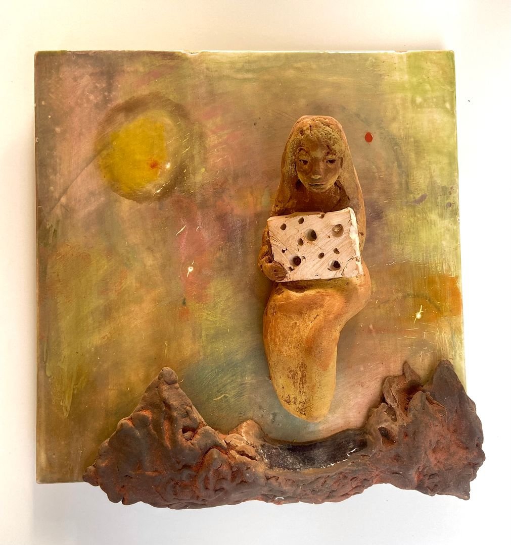 Arthur Gonzalez,
The Emissary, 2024,
Ceramic, glaze, 13 x 12 x 2 in