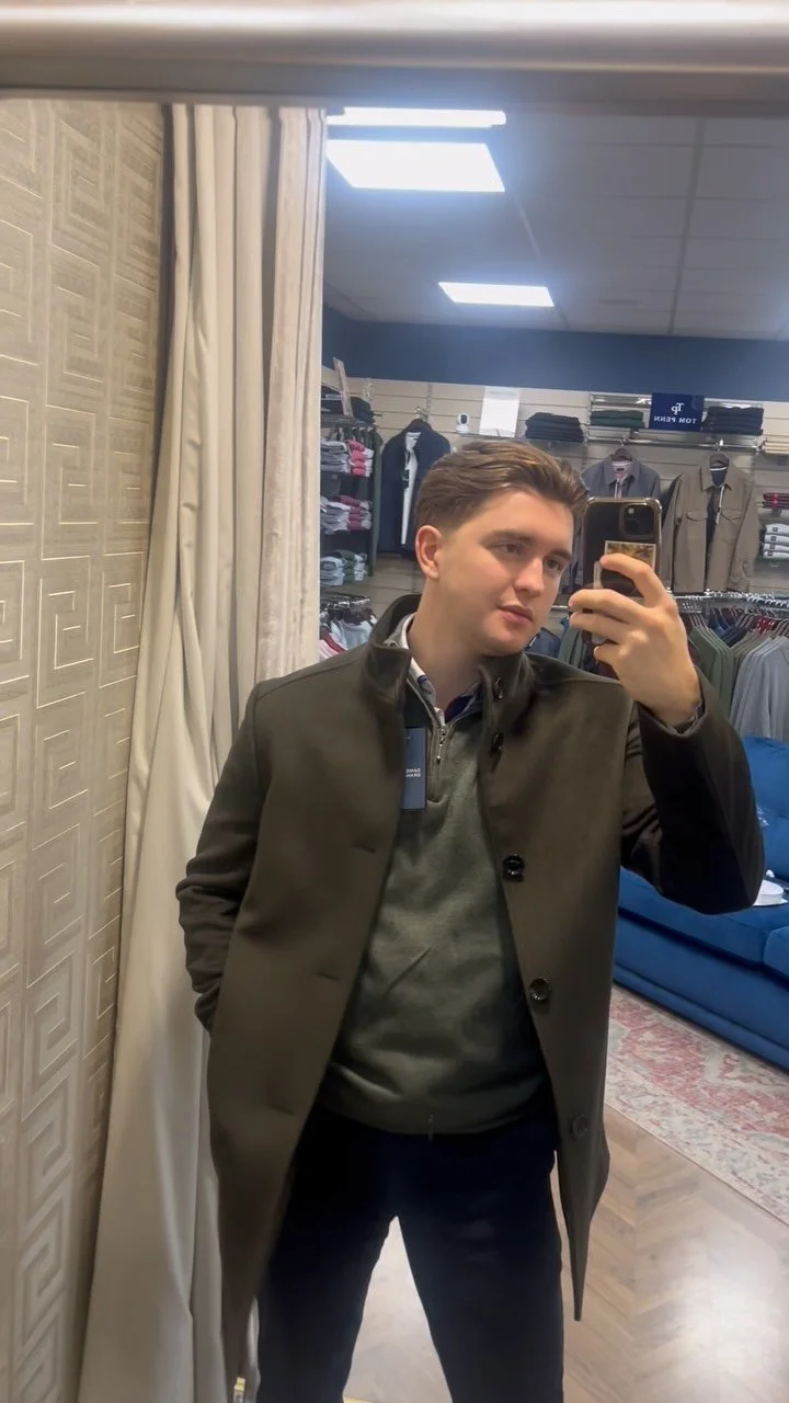 Step into the season in style 🧥❄️
Our new overcoats are here — available in a range of colours, designed to keep you warm without compromising on style. Perfect for the colder months ahead 👌
Now available at Paul Martin Menswear.
#paulmarti