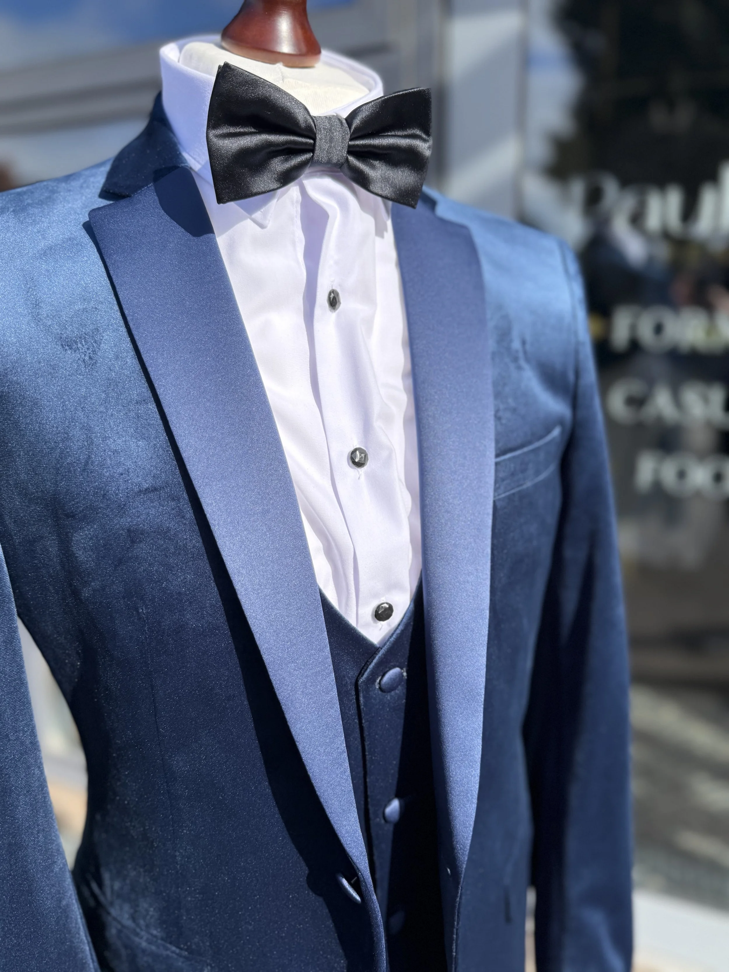 Spin Blue Velvet Tuxedo