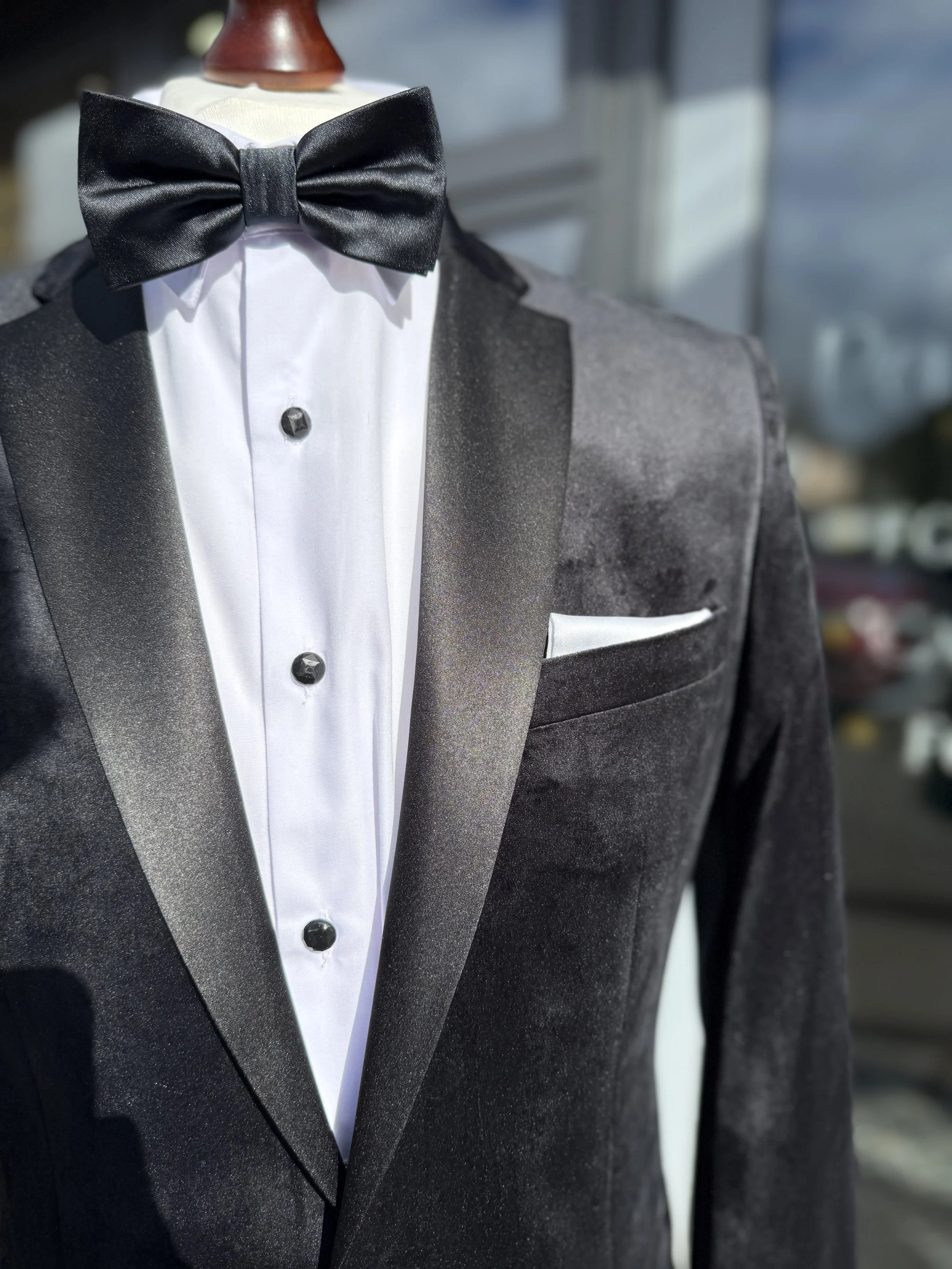 Spin Black Velvet Tuxedo