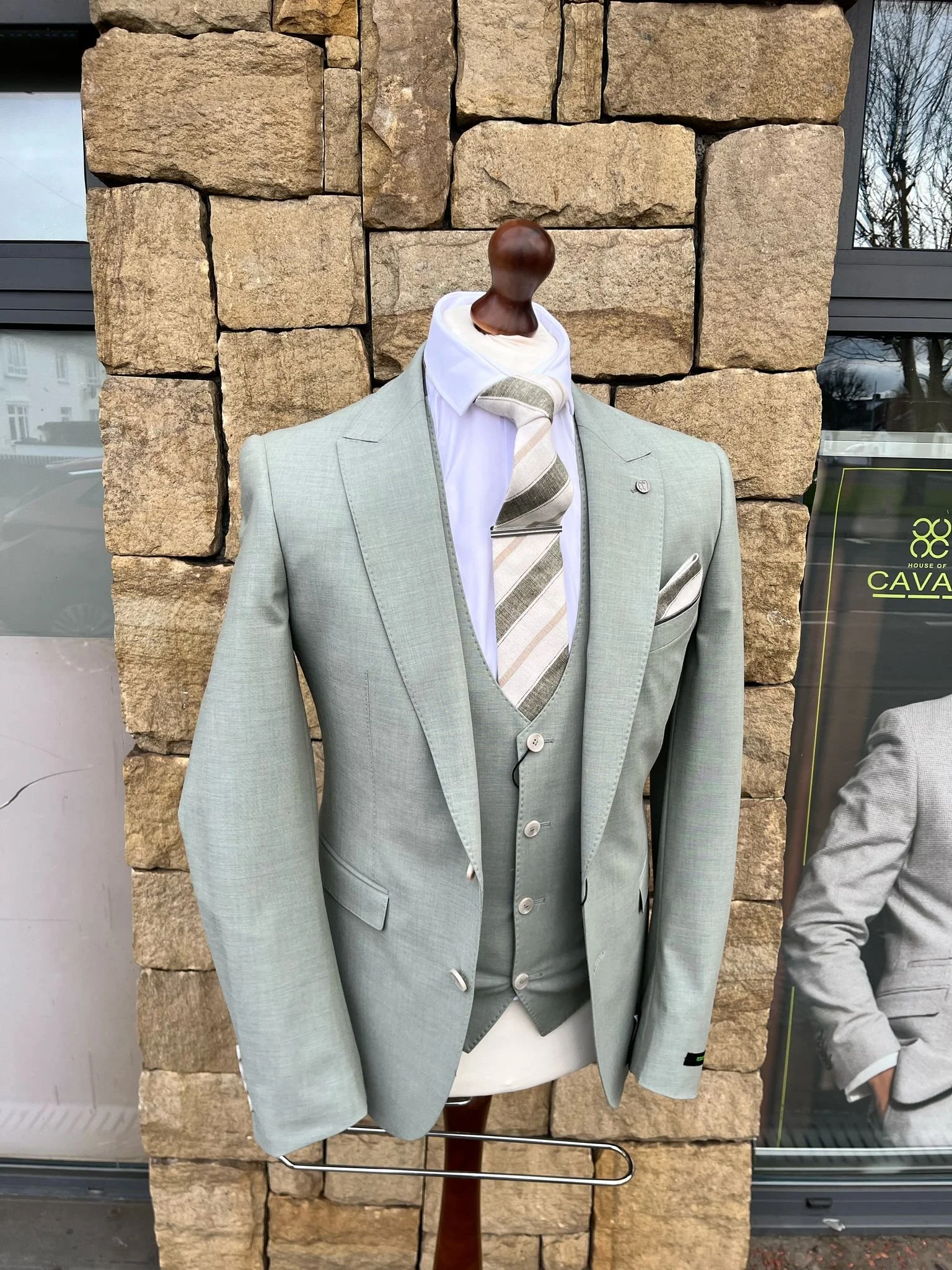 Remus Uomo 3-Piece Light Green Suit