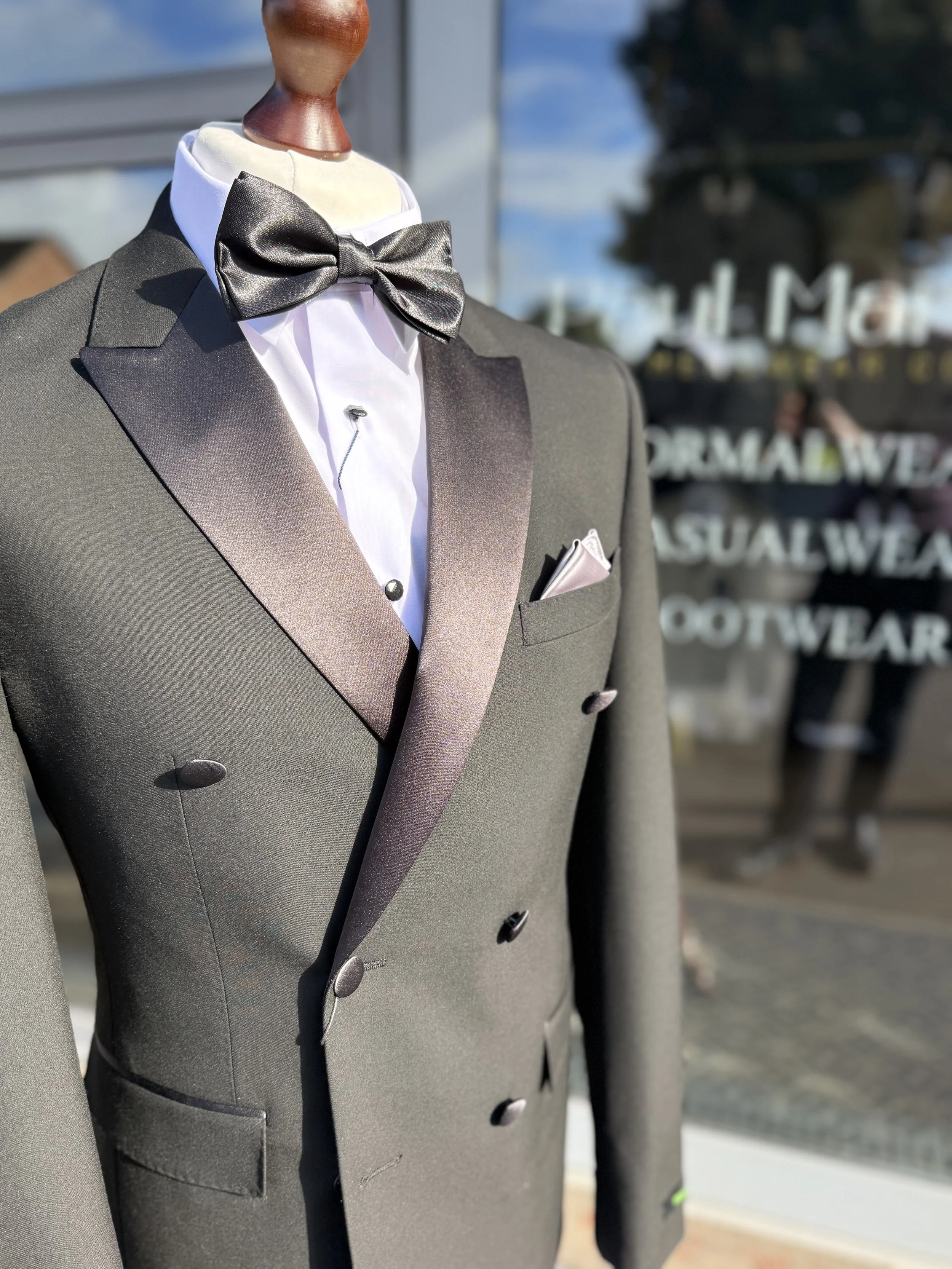Remus Uomo Double-Breasted Tuxedo