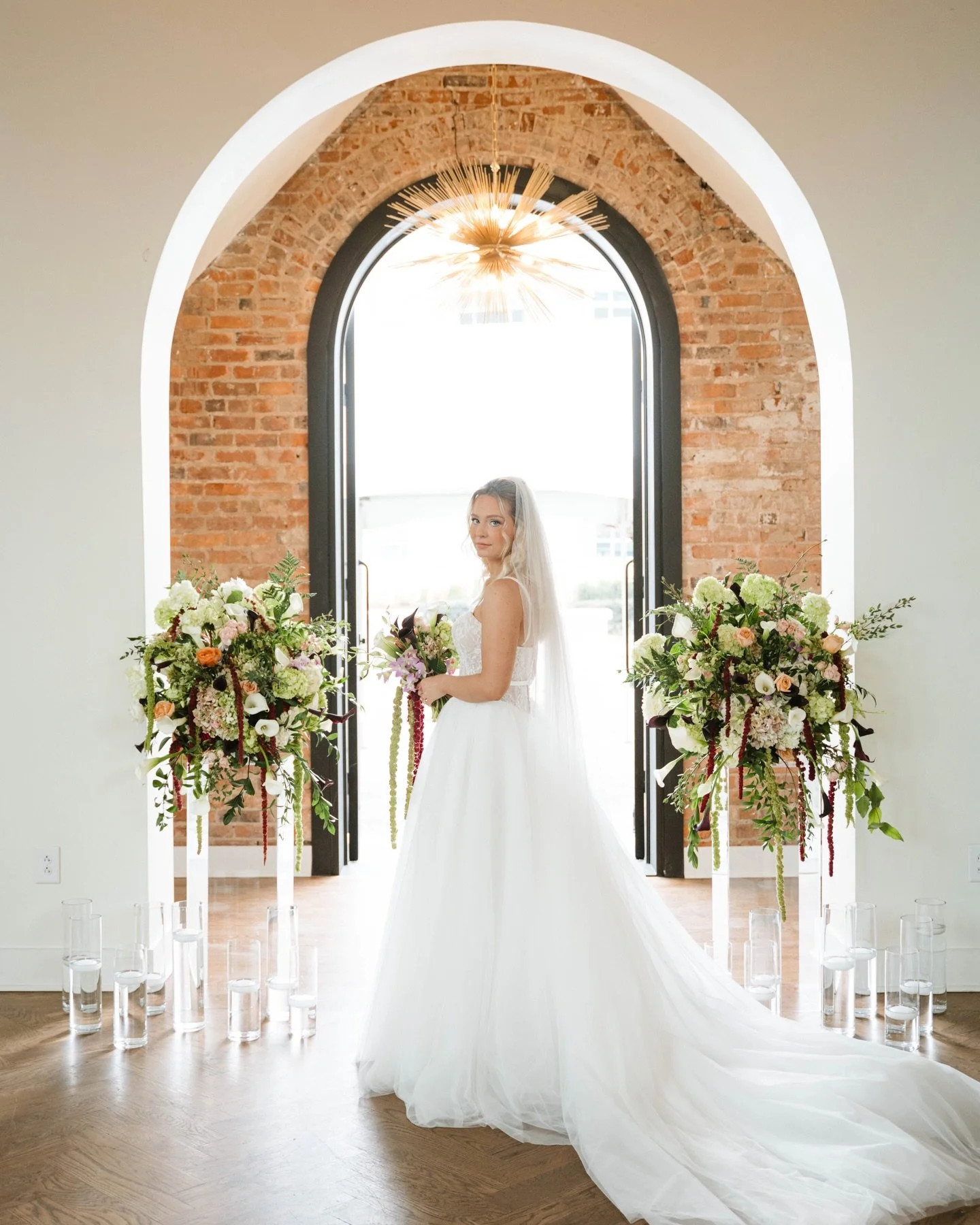 THE LANCES 🥂

such a beautiful day in athens, ga at @chapelathens with madison + nick!!

their entire bridal party was full of people they have known since they were young. it just speaks to how loved they are. such an honor to get to capture a glim